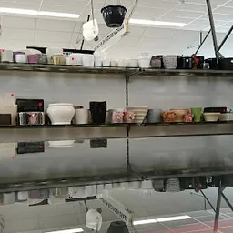 Bezoeker foto van Kringloop Westerkwartier in Tolbert