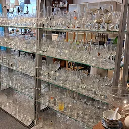 Bezoeker foto van Kringloop winkel het koopje Maaspoort 15 Weert 6001BN in Weert