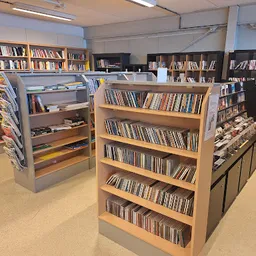 Bezoeker foto van Kringloop Zeeland Serooskerke in Serooskerke