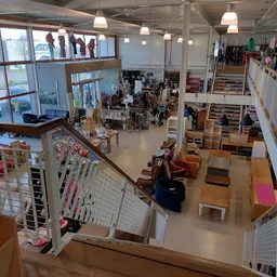 Bezoeker foto van Kringloop Zeeland Serooskerke in Serooskerke