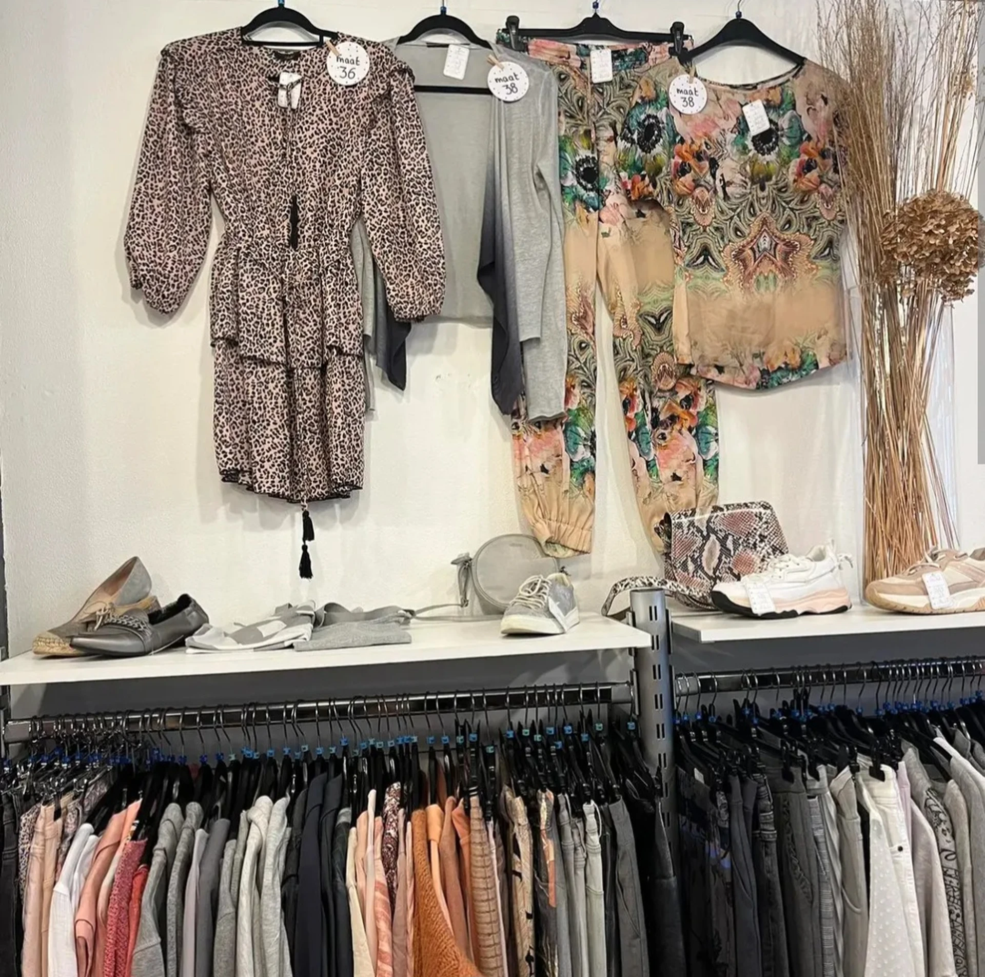 Kringloop Zeewolde in Zeewolde met tweedehands boeken, huis- en inrichting en huishoudelijke apparaten