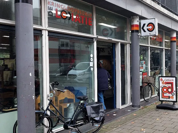 Kringloopwinkel Kringloopbedrijf De Lokatie in Amsterdam