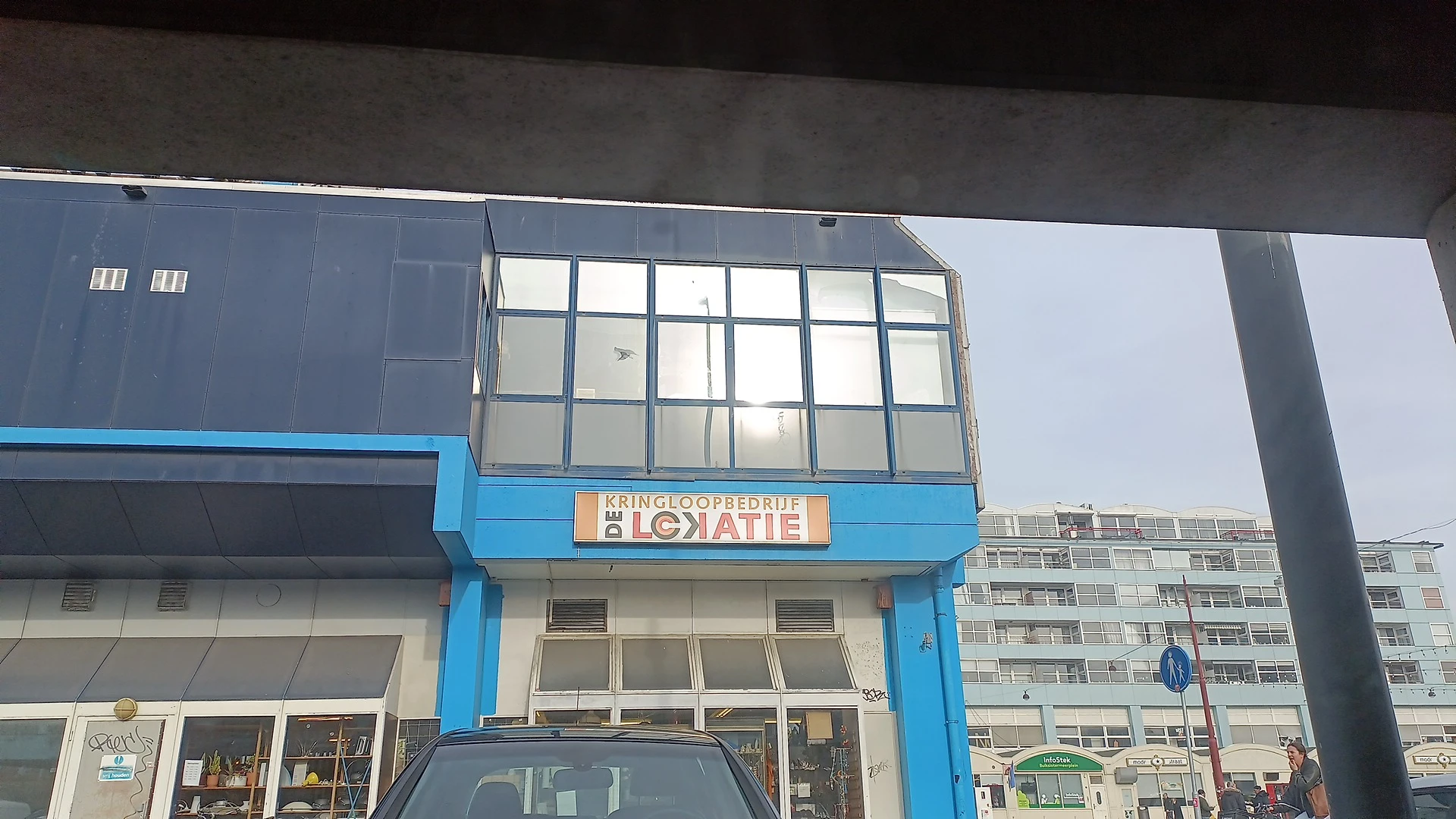 Kringloopwinkel Kringloopbedrijf De Lokatie in Amsterdam