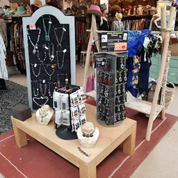 Bezoeker foto van Kringloopbedrijf Tol in Egmond aan den Hoef