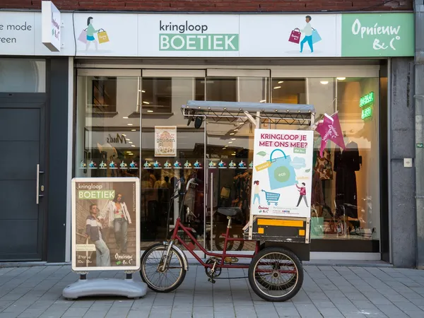 Kringloopwinkel Kringloopboetiek Opnieuw & Co Lier in Lier