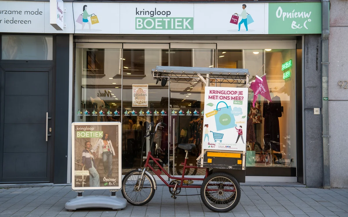 Kringloopwinkel Kringloopboetiek Opnieuw & Co Lier in Lier