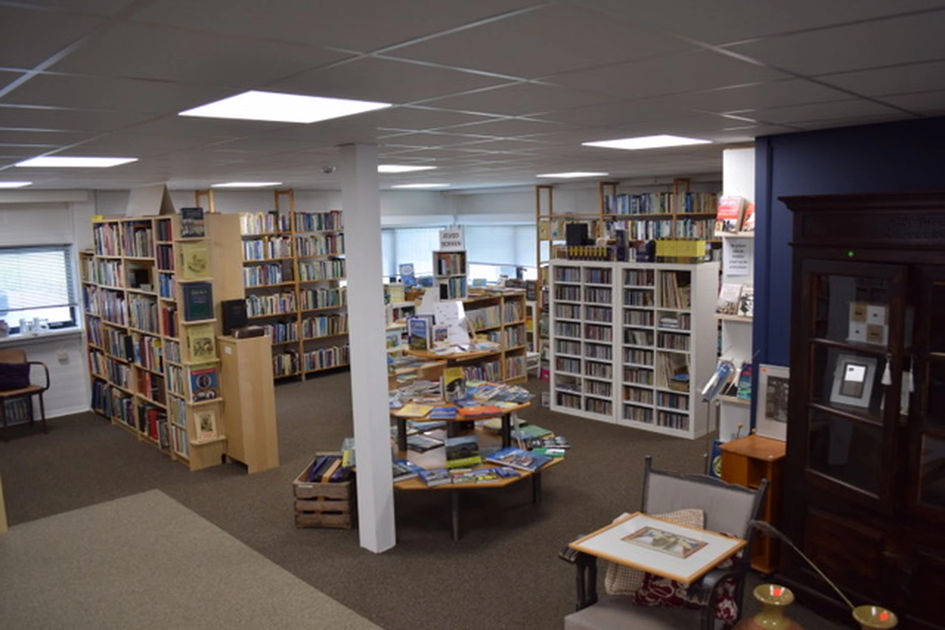 Kringloopwinkel Kringloopcentrum Alblasserdam in Alblasserdam