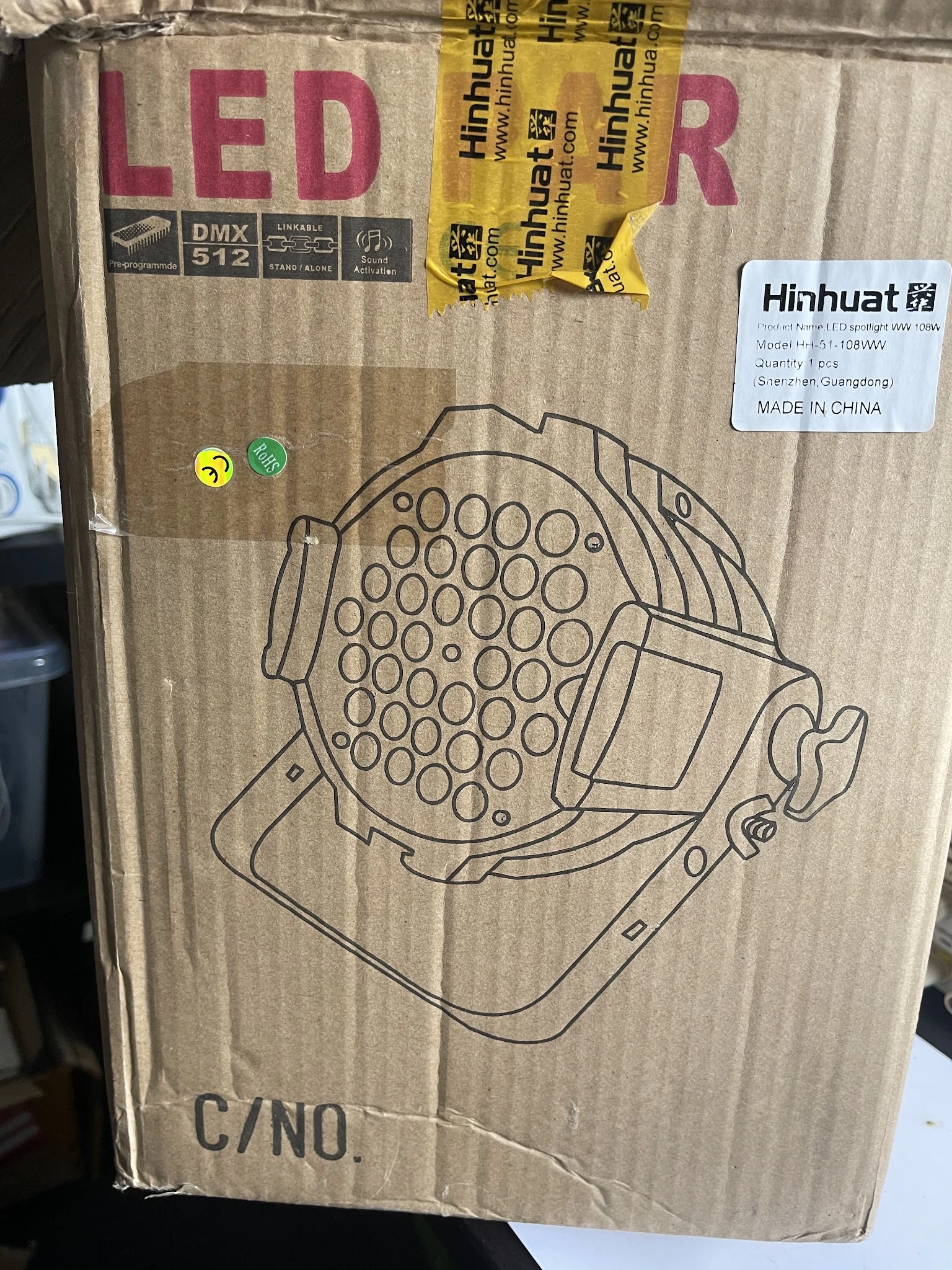 Verpakking van een Hinihuat-wafel-/poffertjesmaker met afbeelding van het apparaat op de doos