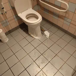 Bezoeker foto van KringloopCentrum Eemnes in Eemnes