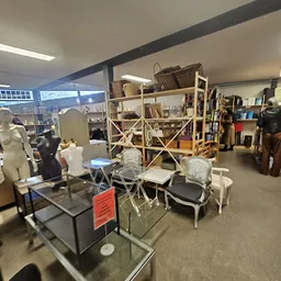 Bezoeker foto van KringloopCentrum Eemnes in Eemnes