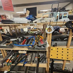 Bezoeker foto van KringloopCentrum Eemnes in Eemnes