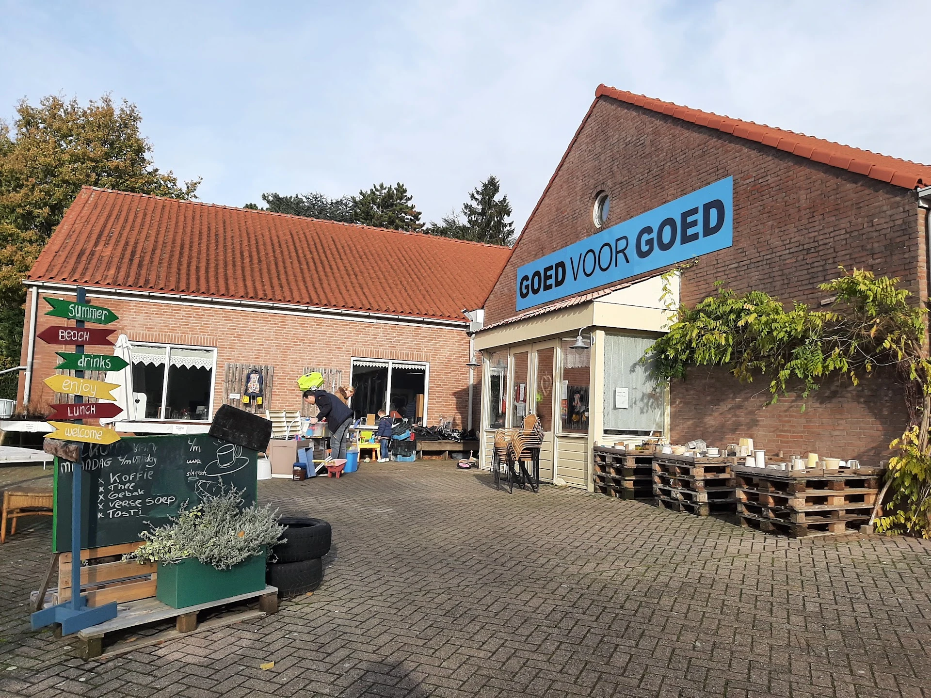 Kringloopwinkel Kringloopcentrum Goed voor Goed in Halsteren