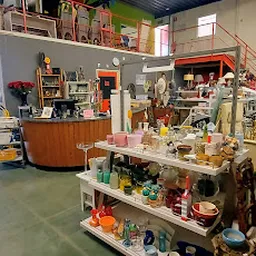 Bezoeker foto van Kringloophal Oosterwolde in Oosterwolde