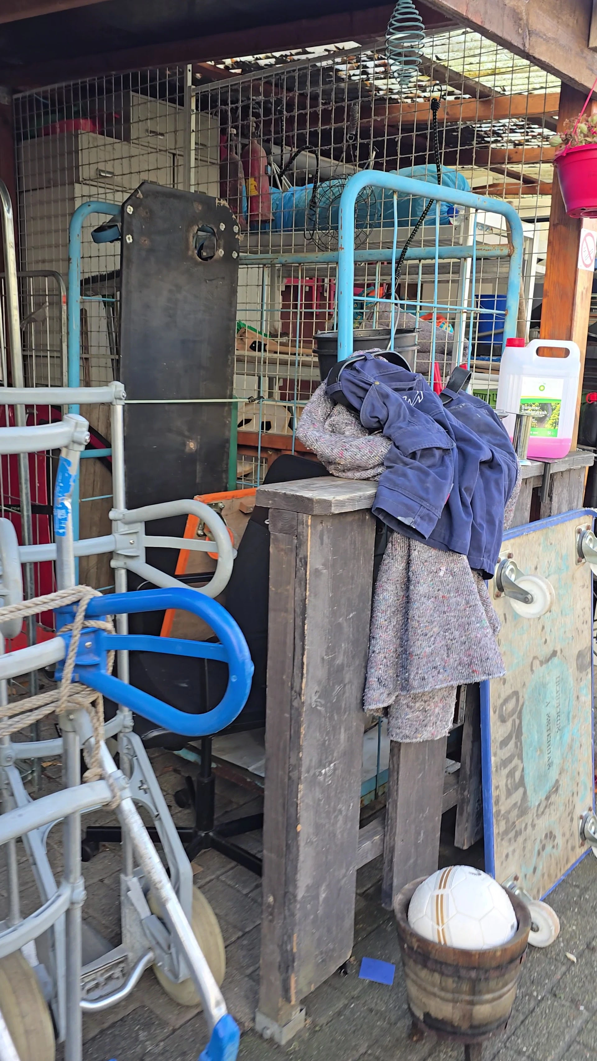 Kringloopwinkel Kringloopmarkt in Almere