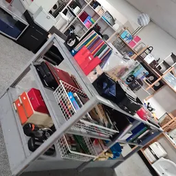 Bezoeker foto van Kringloopwarenhuis Het Goed in Capelle aan den IJssel