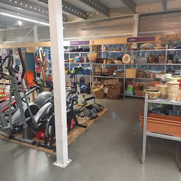 Bezoeker foto van Kringloopwarenhuis Het Goed Eindhoven in Eindhoven