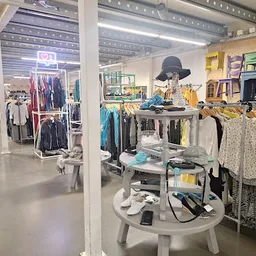 Bezoeker foto van Kringloopwarenhuis Het Goed Eindhoven in Eindhoven