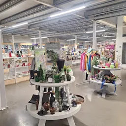 Bezoeker foto van Kringloopwarenhuis Het Goed Eindhoven in Eindhoven