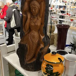 Bezoeker foto van Kringloopwarenhuis Het Goed Eindhoven in Eindhoven