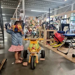 Bezoeker foto van Kringloopwarenhuis Het Goed Eindhoven in Eindhoven