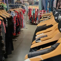 Bezoeker foto van Kringloopwarenhuis Het Goed Eindhoven in Eindhoven