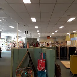 Bezoeker foto van Kringloopwarenhuis Het Goed Emmeloord in Emmeloord