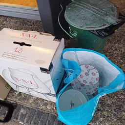 Bezoeker foto van Kringloopwarenhuis Het Goed Emmeloord in Emmeloord