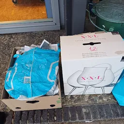 Bezoeker foto van Kringloopwarenhuis Het Goed Emmeloord in Emmeloord