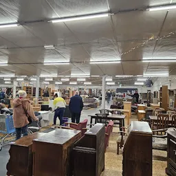 Bezoeker foto van Kringloopwarenhuis Het Goed Emmen in Emmen