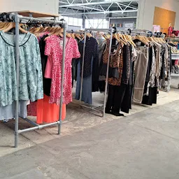 Bezoeker foto van Kringloopwarenhuis Het Goed Geldrop in Geldrop