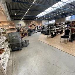 Bezoeker foto van Kringloopwarenhuis Het Goed Geldrop in Geldrop