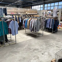 Bezoeker foto van Kringloopwarenhuis Het Goed Geldrop in Geldrop