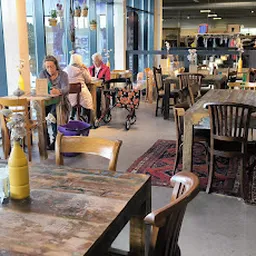 Bezoeker foto van Kringloopwarenhuis Het Goed Harderwijk in Harderwijk