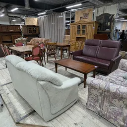 Bezoeker foto van Kringloopwarenhuis Het Goed Roermond in Roermond