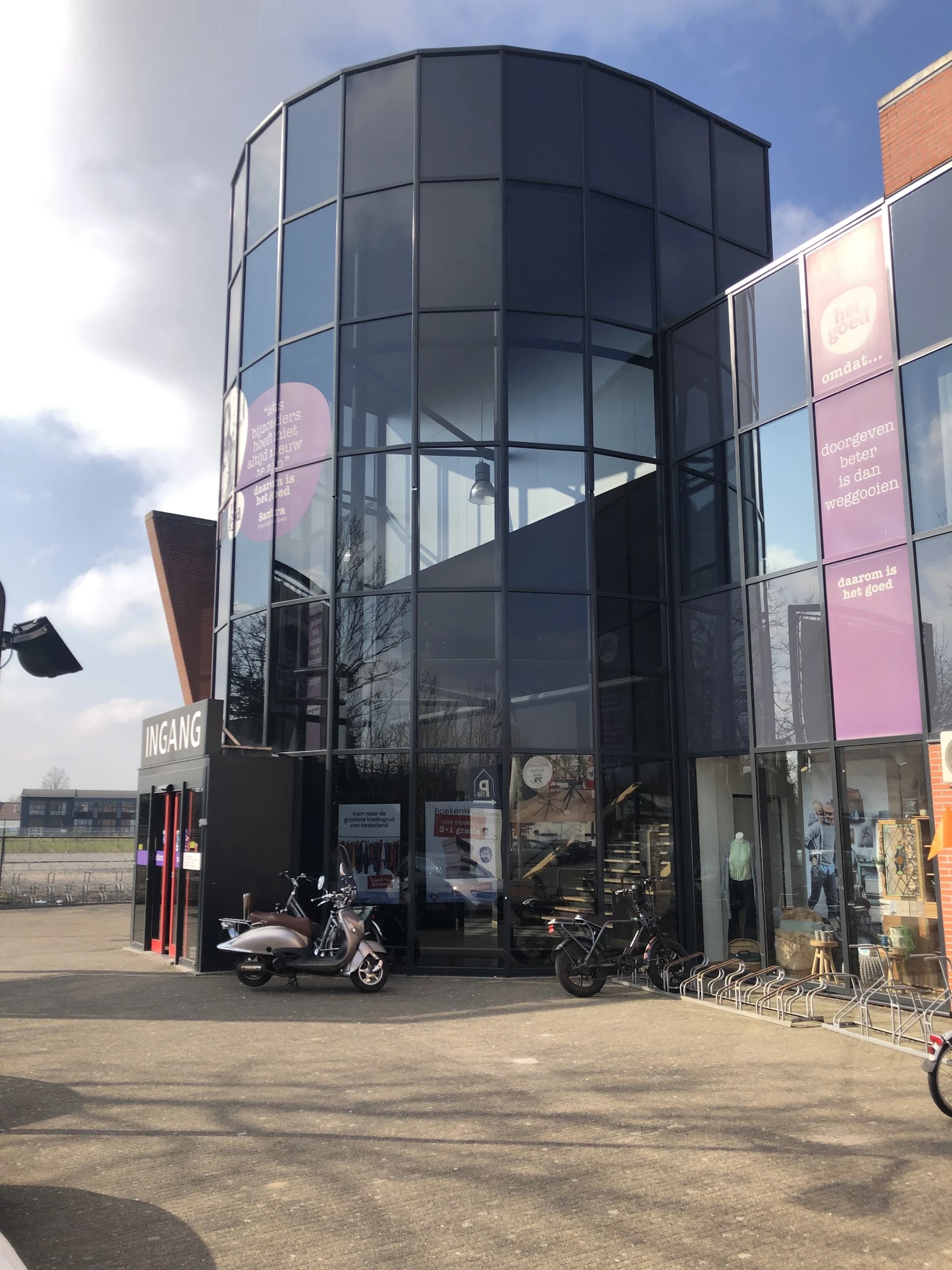 Bezoeker foto van Kringloopwarenhuis Het Goed Roermond in Roermond