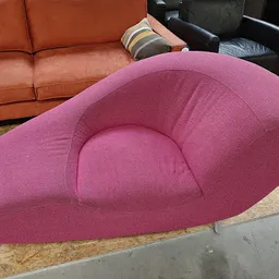 Bezoeker foto van Kringloopwarenhuis Het Goed Rotterdam Zuid in Rotterdam