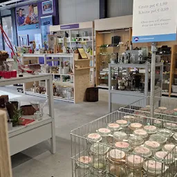 Bezoeker foto van Kringloopwarenhuis Het Goed Tiel in Tiel