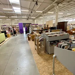 Bezoeker foto van Kringloopwarenhuis Het Goed Venlo in Venlo