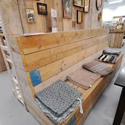 Bezoeker foto van Kringloopwarenhuis Het Goed Venlo in Venlo