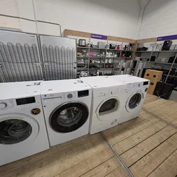 Bezoeker foto van Kringloopwarenhuis Het Goed Zaandam in Zaandam