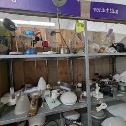 Bezoeker foto van Kringloopwarenhuis Het Goed Zaandam in Zaandam