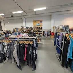 Bezoeker foto van Kringloopwarenhuis Het Goed Zaandam in Zaandam