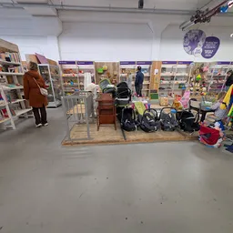 Bezoeker foto van Kringloopwarenhuis Het Goed Zaandam in Zaandam