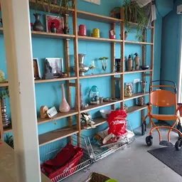 Bezoeker foto van Kringloopwinkel Alkemade in Roelofarendsveen