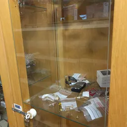 Bezoeker foto van Kringloopwinkel Alkemade in Roelofarendsveen