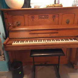 Bezoeker foto van Kringloopwinkel Alkemade in Roelofarendsveen