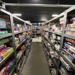 Bezoeker foto van Kringloopwinkel Alkemade in Roelofarendsveen