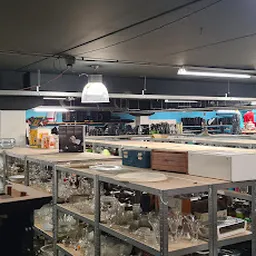 Bezoeker foto van Kringloopwinkel Alkemade in Roelofarendsveen