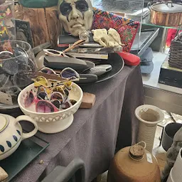 Bezoeker foto van Kringloopwinkel in Amsterdam