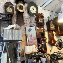 Bezoeker foto van Kringloopwinkel in Amsterdam